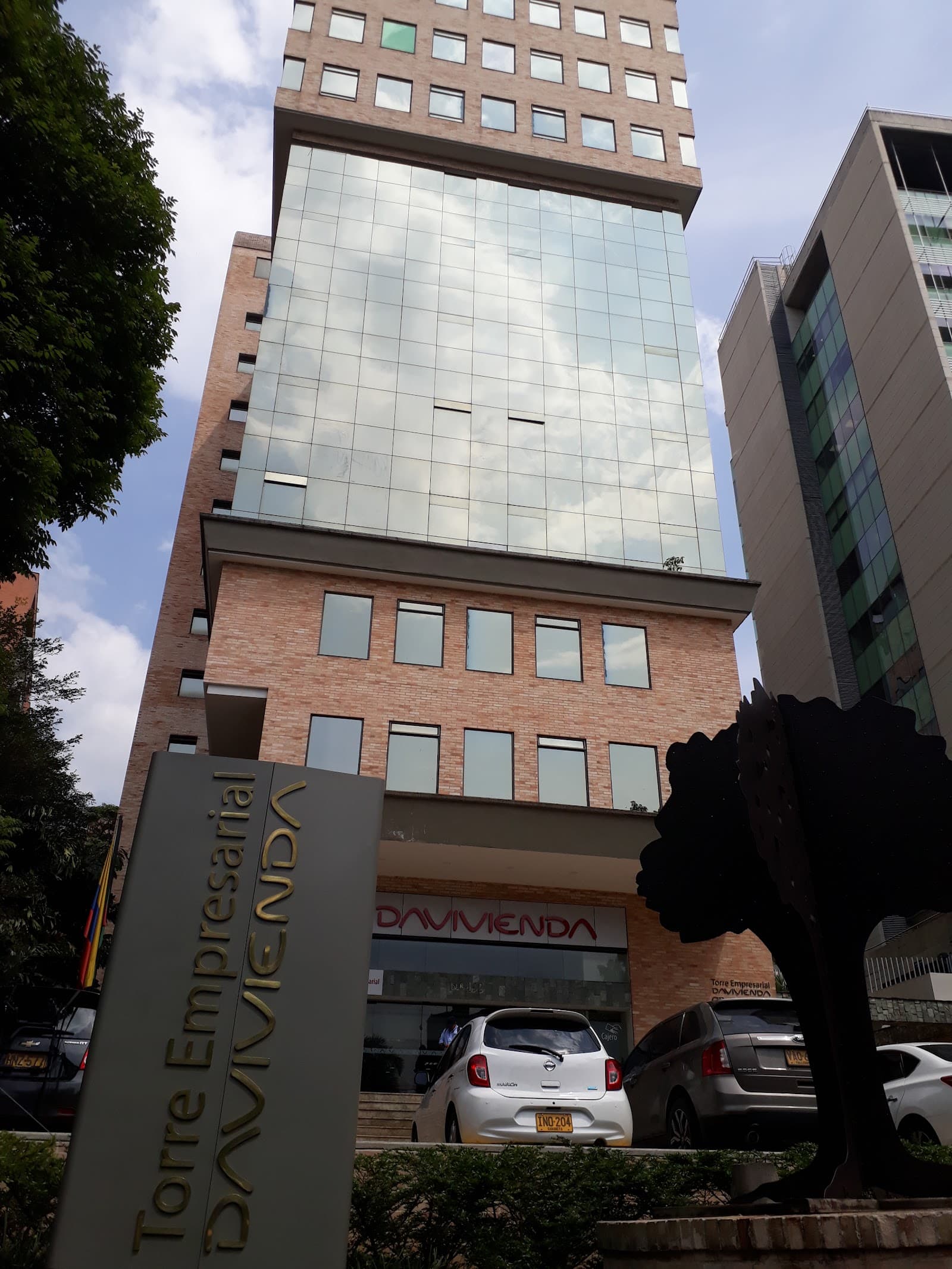 Expat Group Immigration photo 2