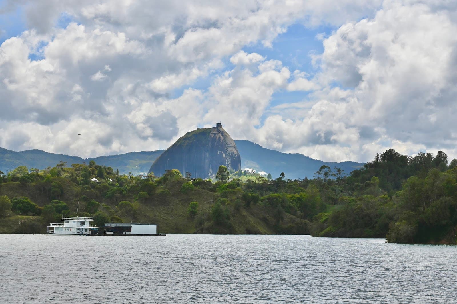 Guatapé Private Tour photo 3