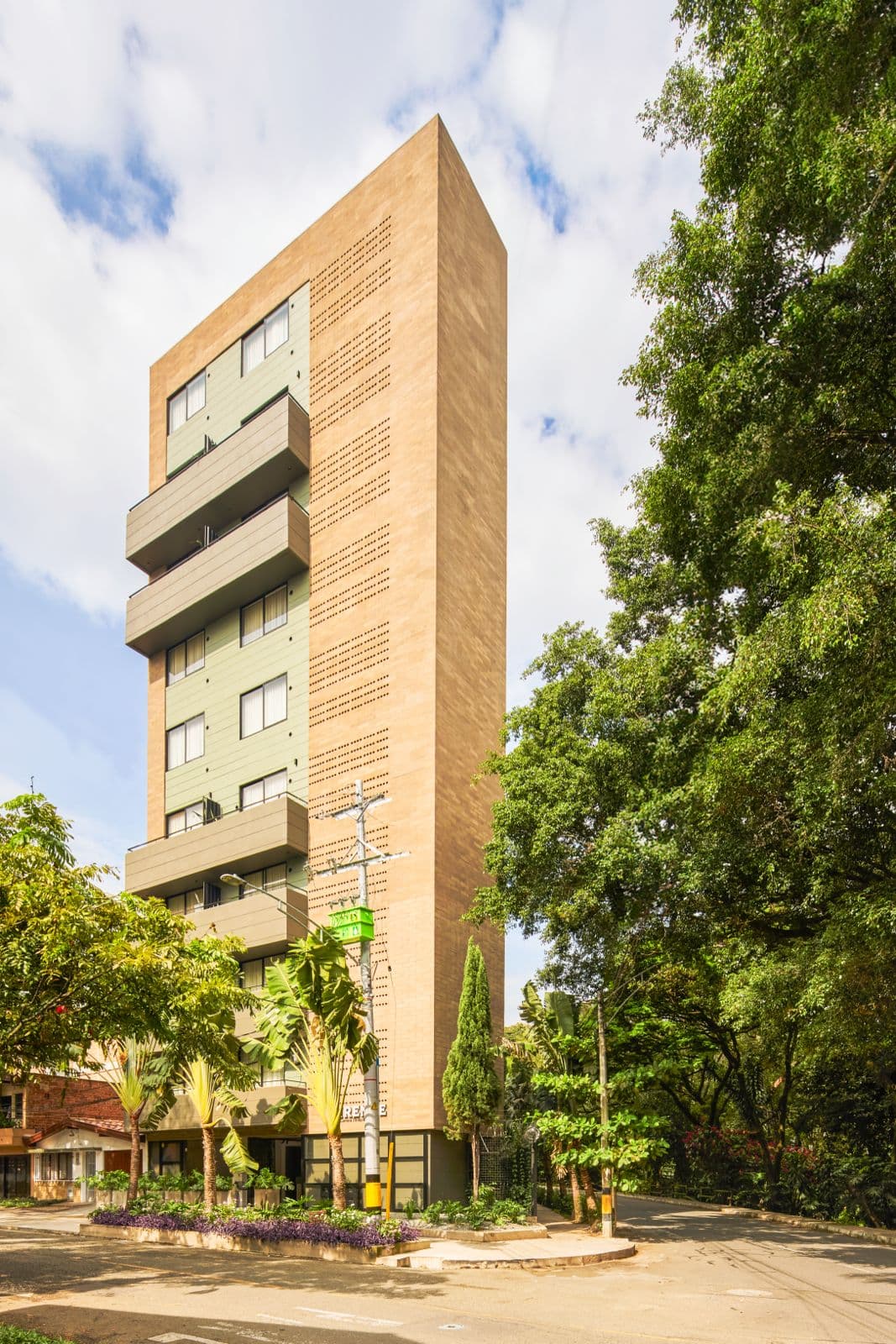 Medellin Laureles Estadio Investment - 18026