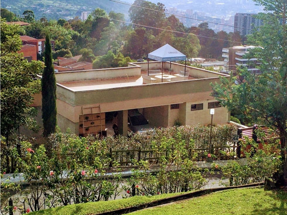 House for sale in El Escobero, Envigado 2