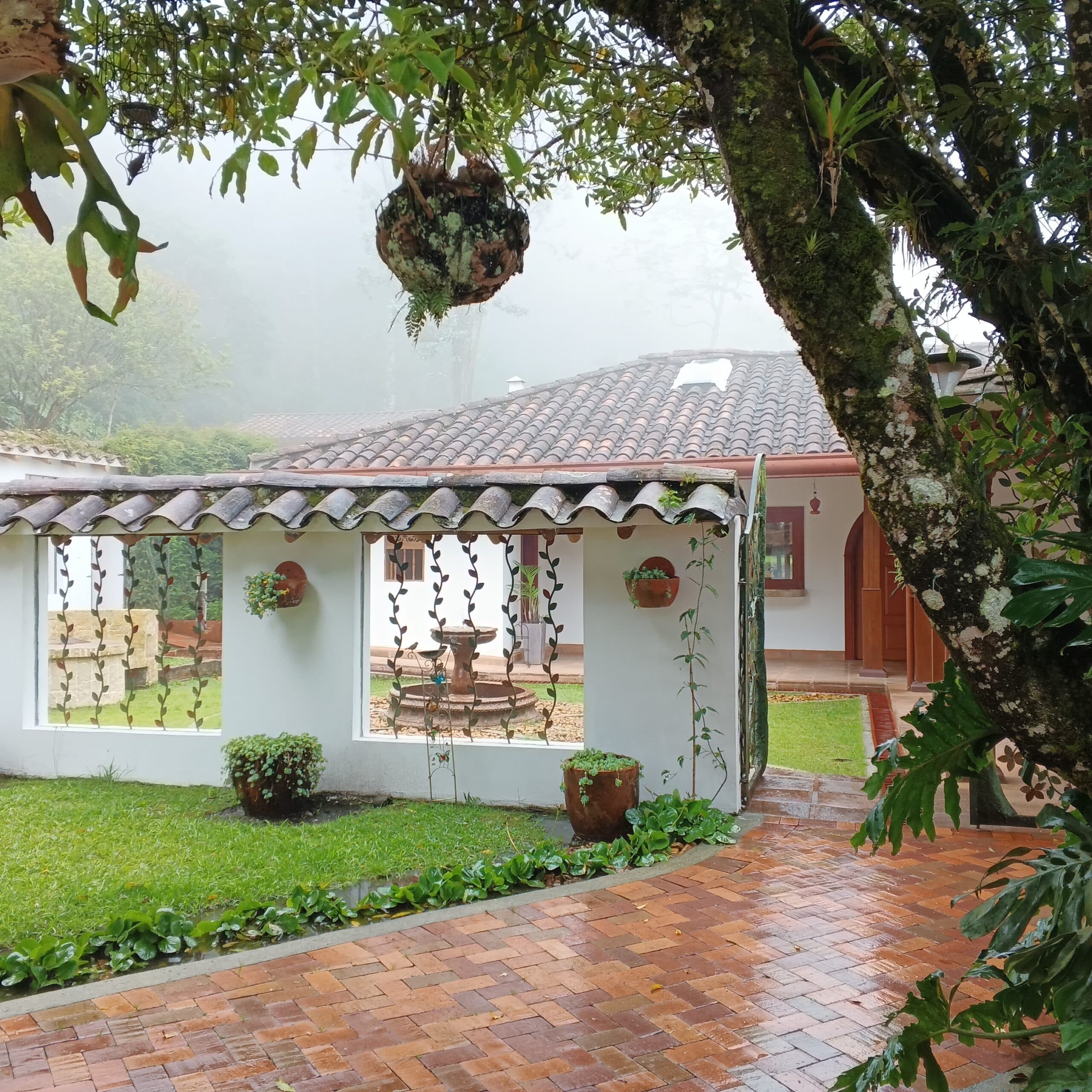 Luxury House for Sale — Cedro Verde, Las Palmas, Medellín - 19031 3