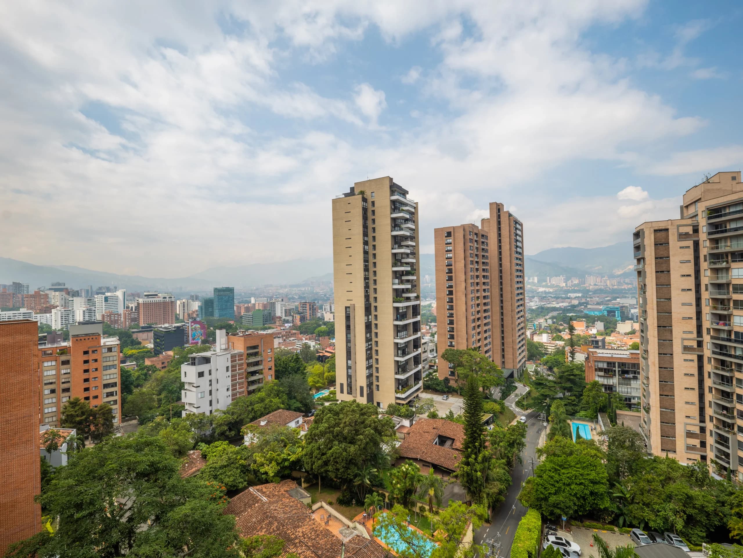 Apartment for Sale in Poblado Lalinde 211 Mt2