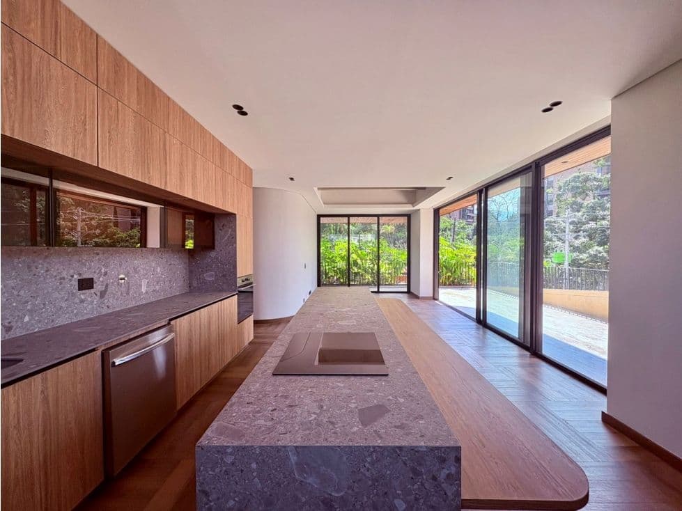 FOR SALE LUXURY APARTMENT FOR SALE - EL CAMPESTRE AREA