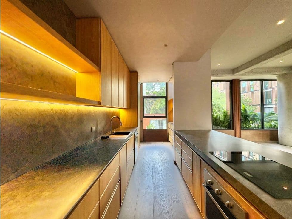 SPECTACULAR LUXURY APARTMENT IN LAS LOMAS - EL POBLADO