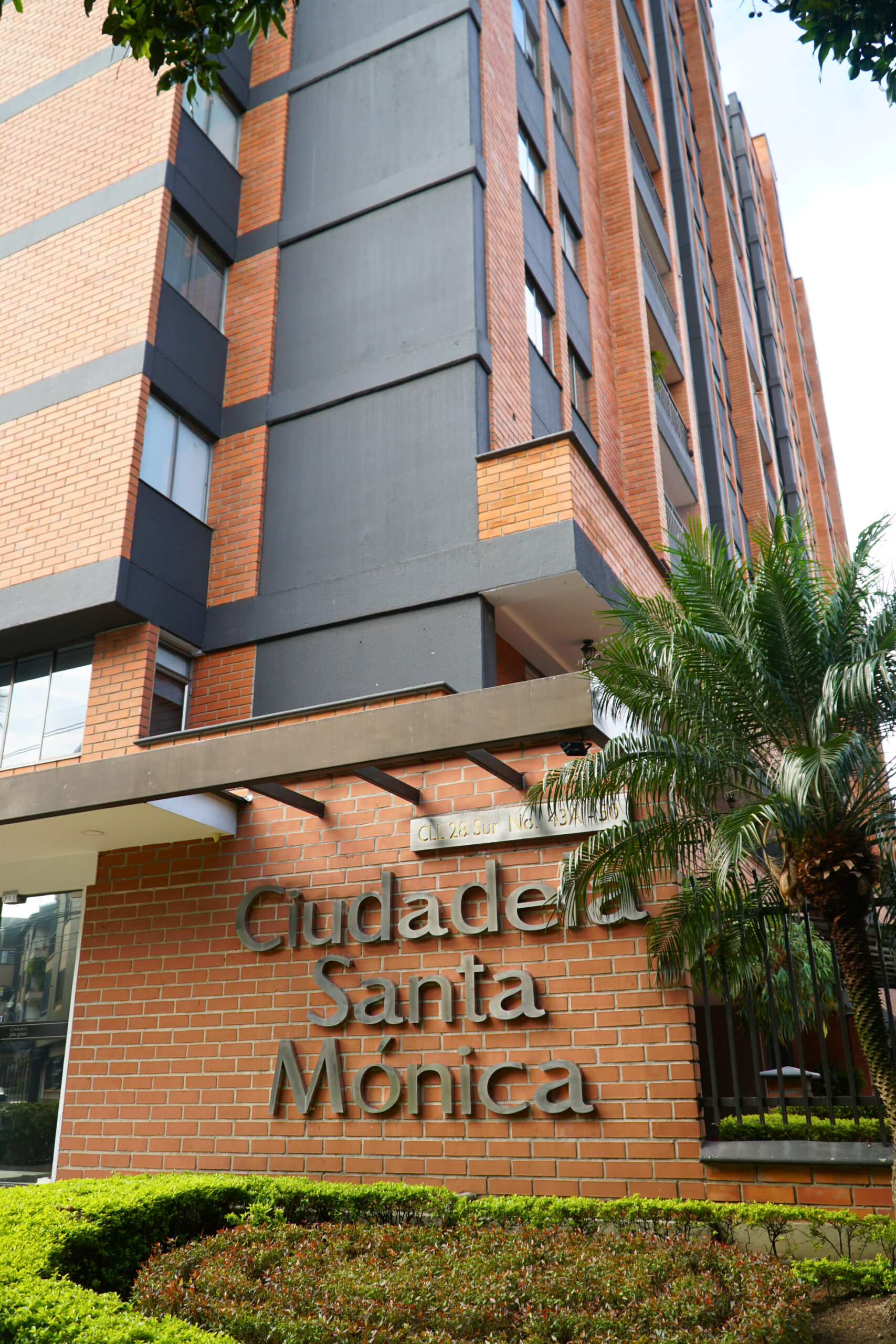 cbea7a16-9157-4c49-86f8-903fdec20bf2(1)